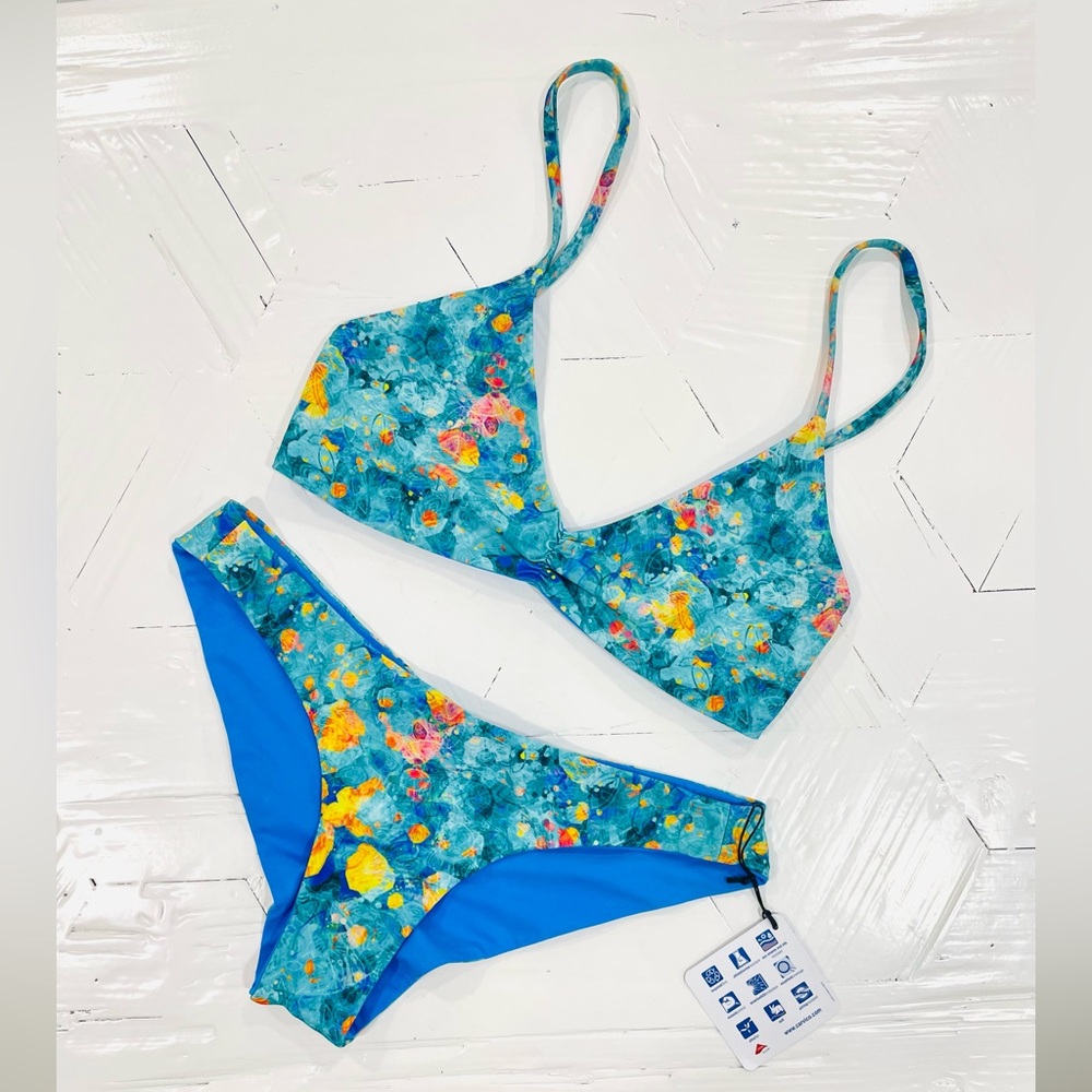 NWT! Nalu Bikini Set